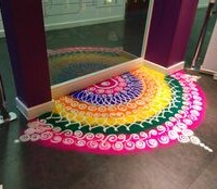 હાલ્ફ રાઉન્ડ રંગોળી 9