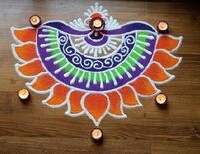 હાલ્ફ રાઉન્ડ રંગોળી 1