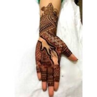 Engagement Bridal Mehndi Design 18